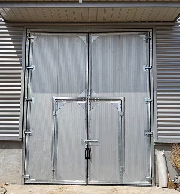 印台工业平开门