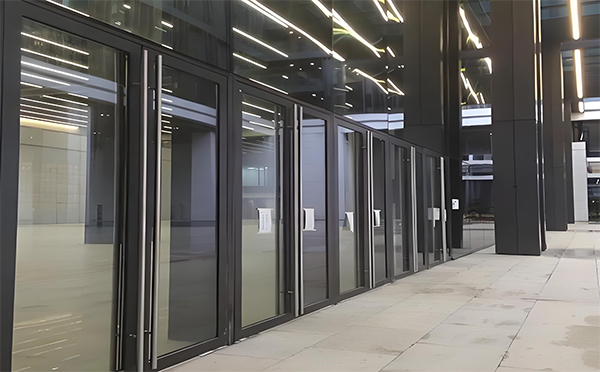 印台玻璃地弹门 印台玻璃地弹门