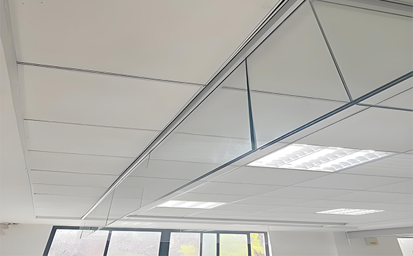 印台玻璃挡烟垂壁