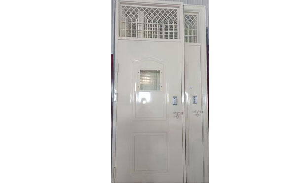 印台学校教室门