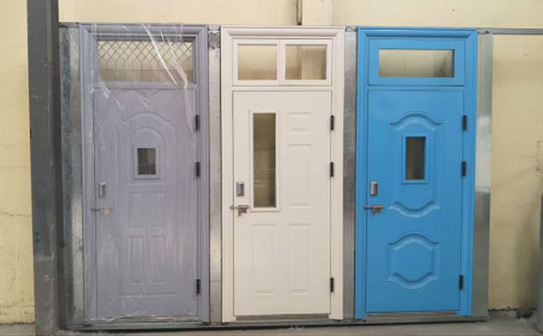 印台学校教室门