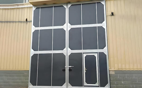 厂房印台工业门选择与维护全解析：提升效率与安全的关键要素